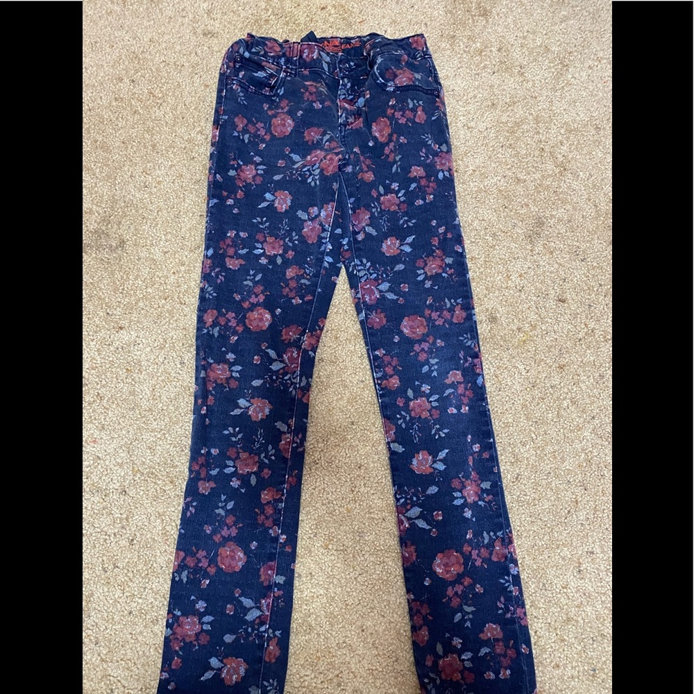 Blue-Rose Covered Pants